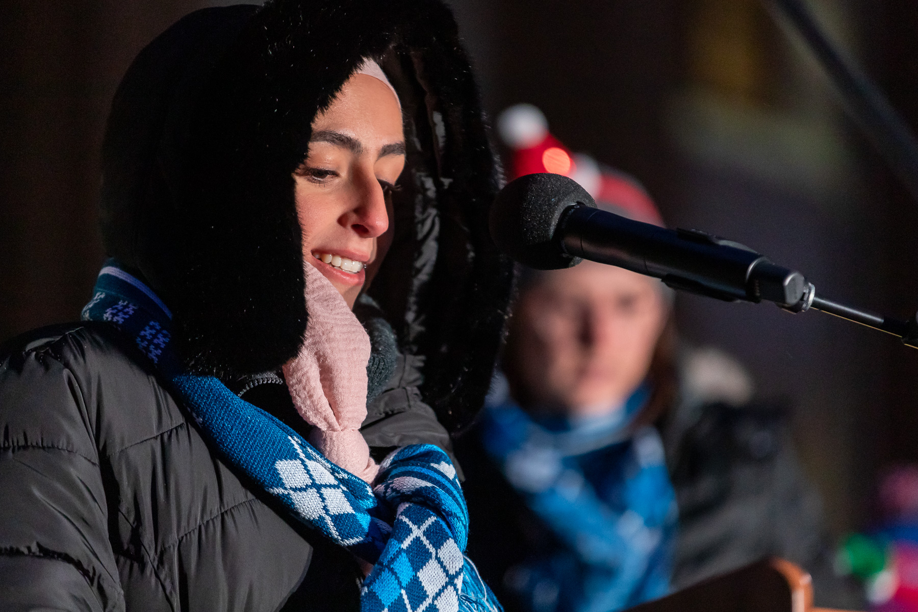 Watfae Zayed, a sophomore majoring in neuroscience, member of the Student Government Association and United Muslims Moving Ahead, served as student emcee for the event. (DePaul University/Jeff Carrion)